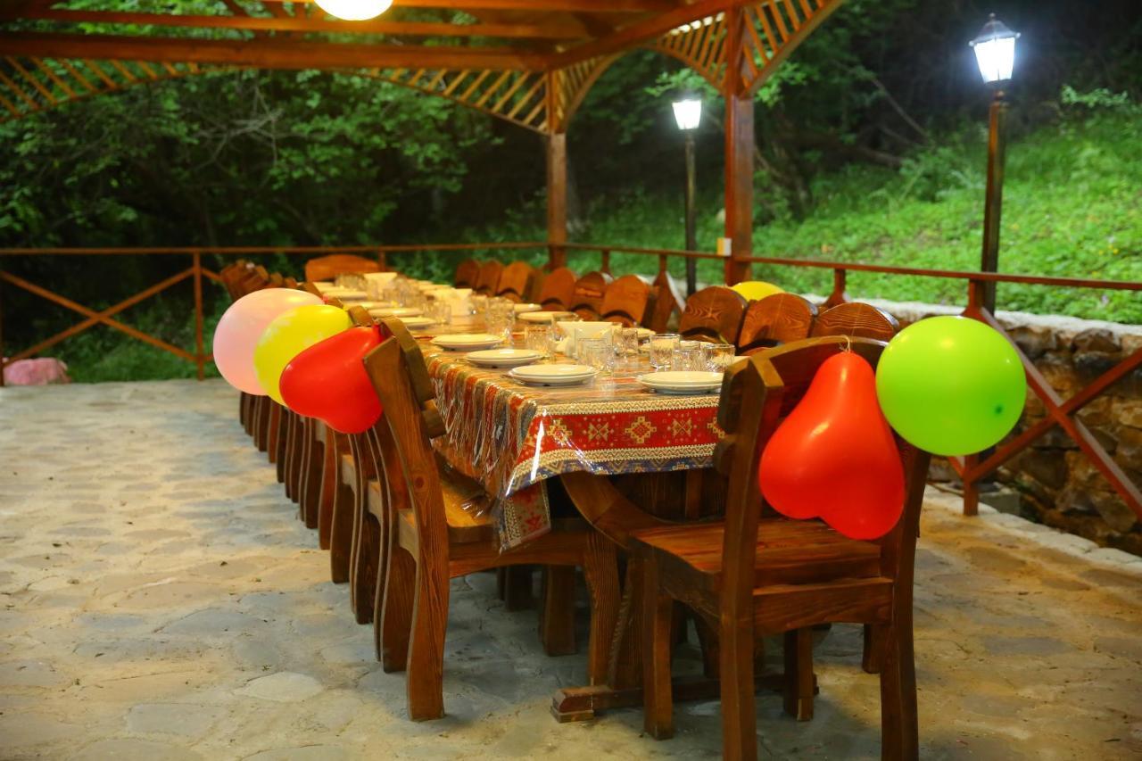 Quba Ugur Hotel ภายนอก รูปภาพ